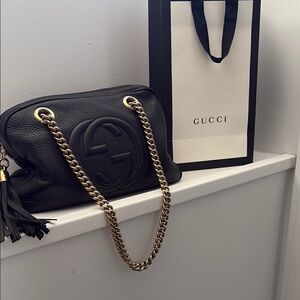 Gucci Black Leather Chain Shoulder Bag